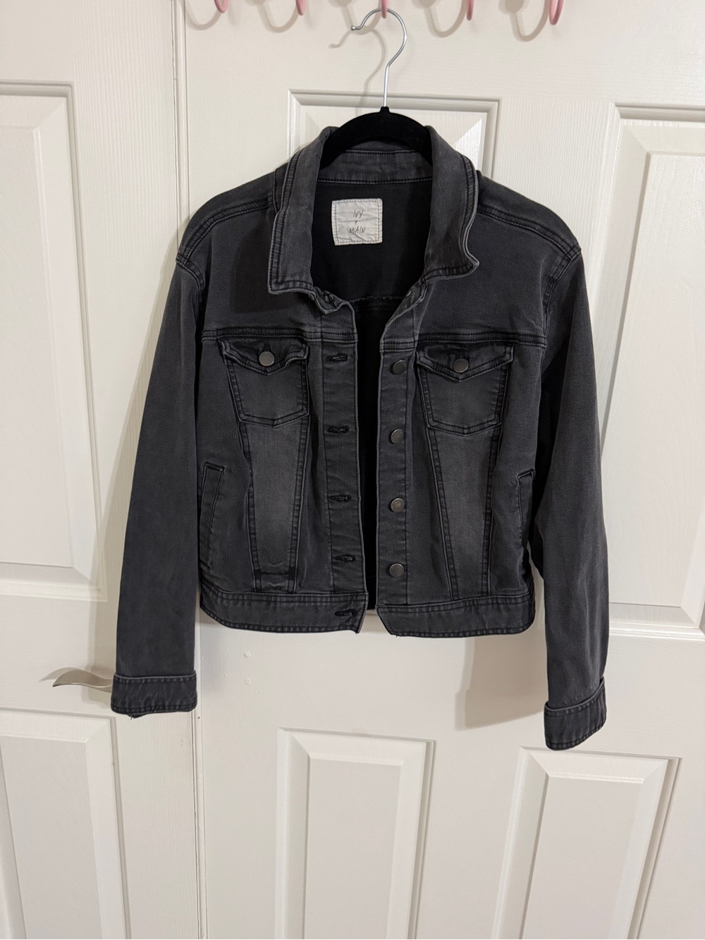 Ivy + Main S Faded Black Denim Trucker Jacket Stretch Charcoal Jean Jacket